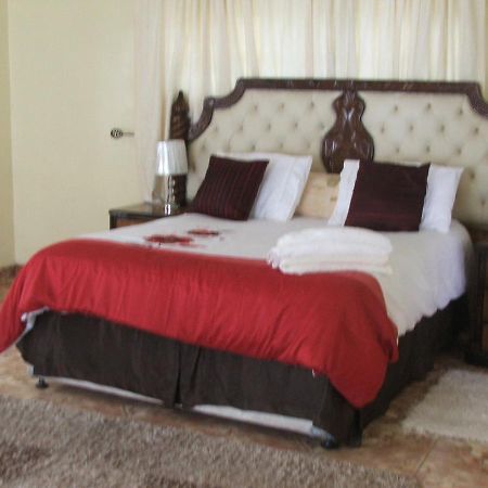 The Crown Inn Guest House Northwood 외부 사진