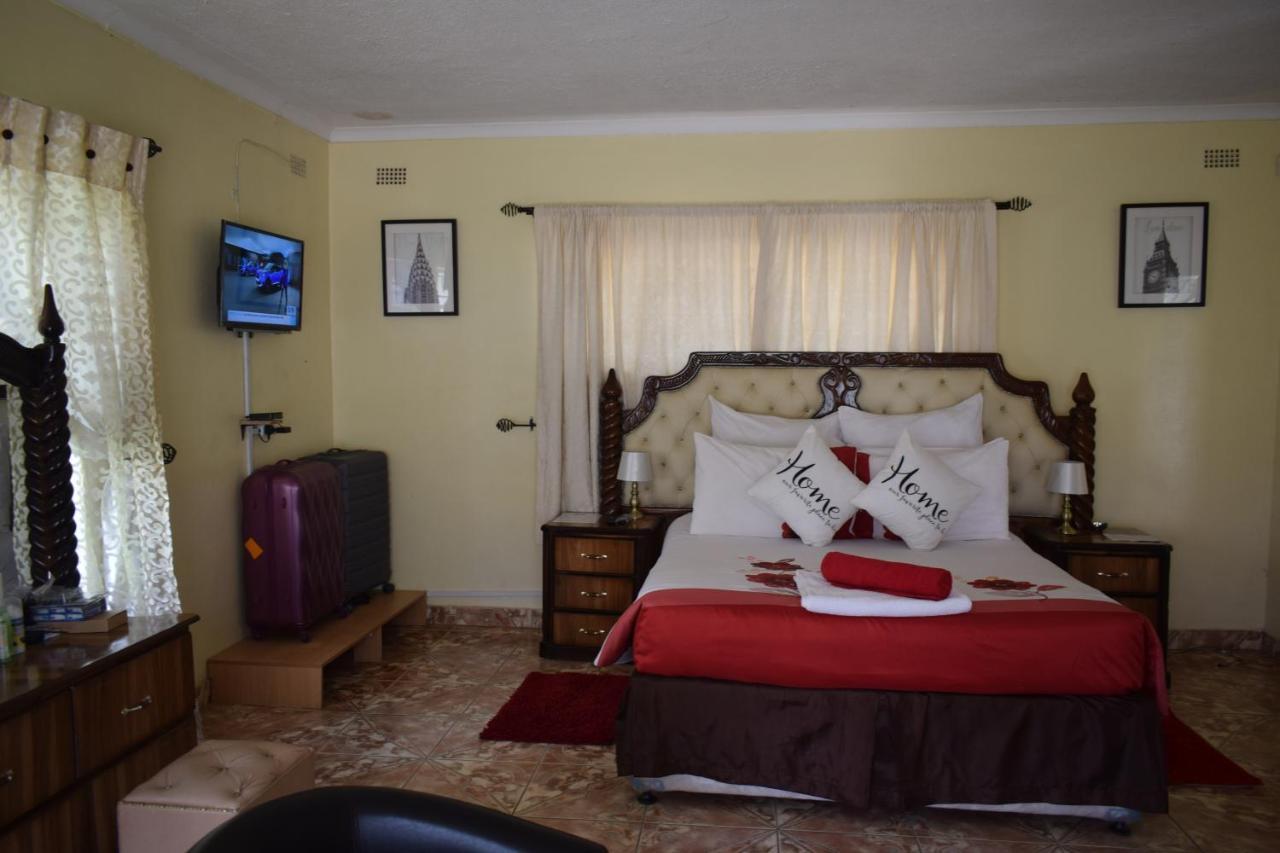 The Crown Inn Guest House Northwood 외부 사진