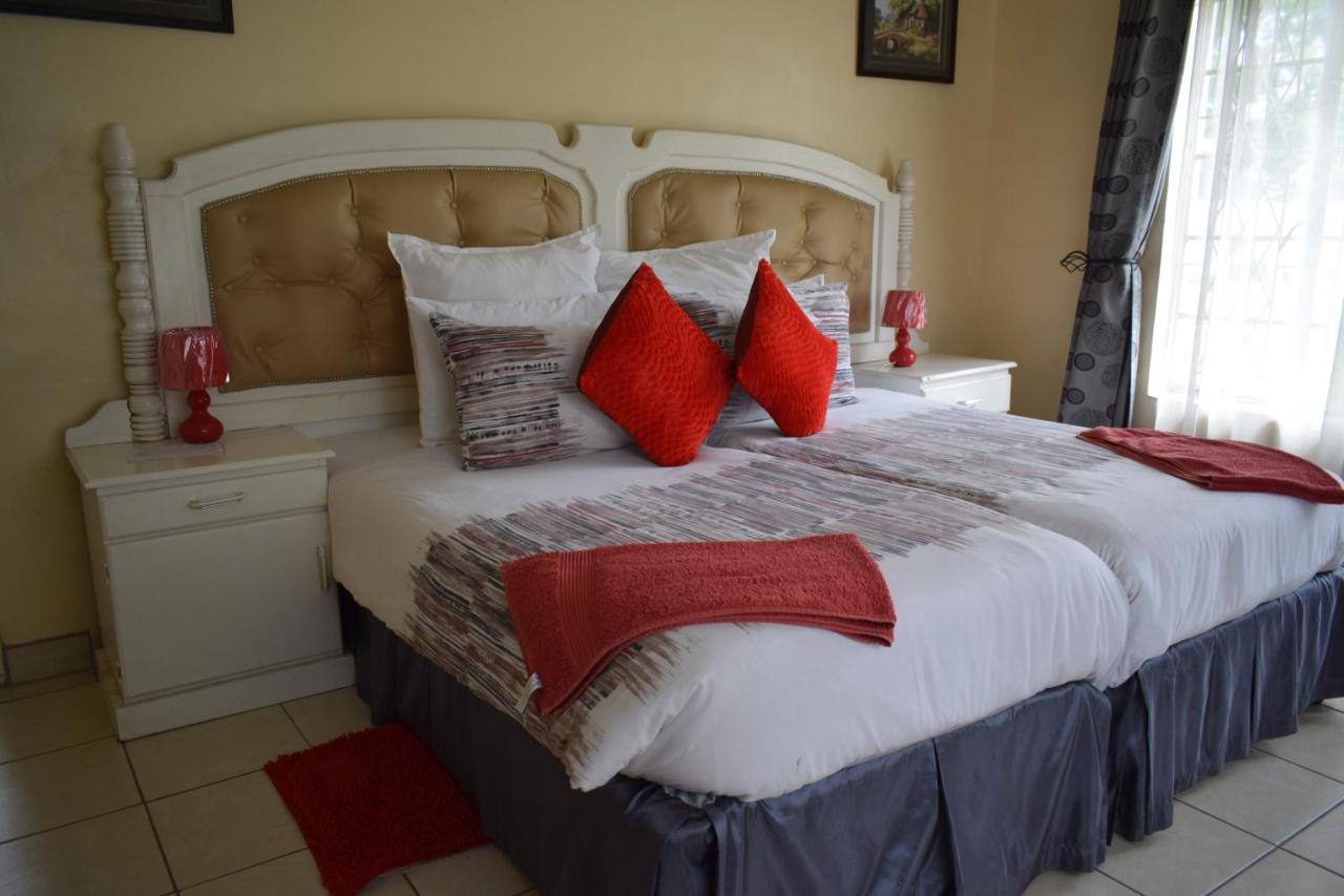 The Crown Inn Guest House Northwood 외부 사진